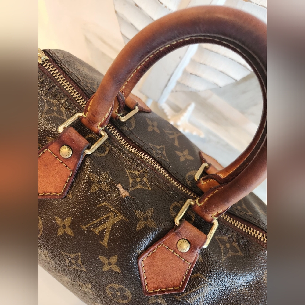 Authentic Vintage Louis Vuitton Speedy 25 Brown Monogram Handbag - Picture 14 of 16